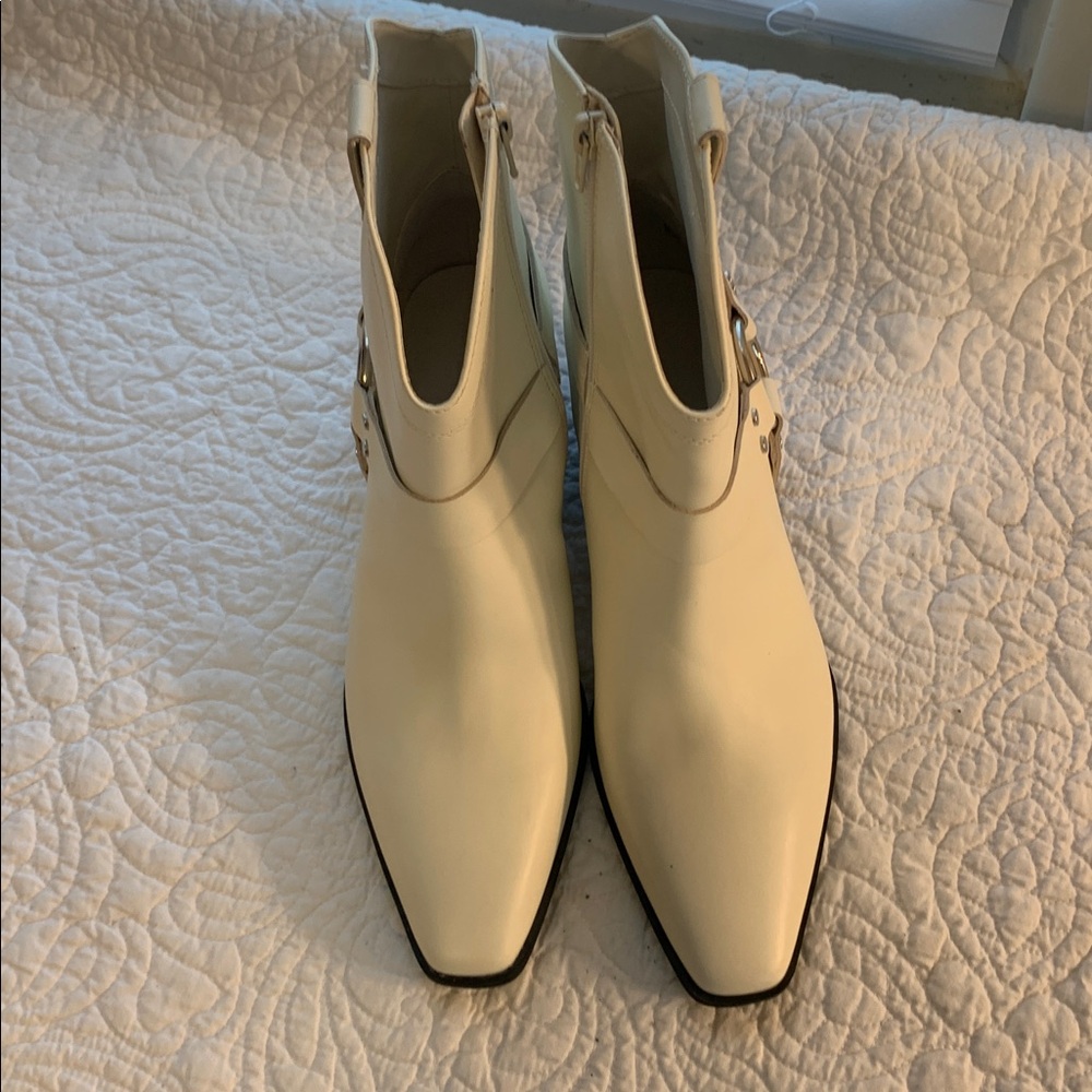 Open Edit Women’s Cream Western Block Heel Ankle Boots NEW Size 9.5 All Seasons - Picture 8 of 9